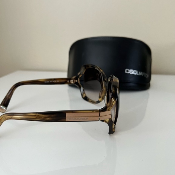 Sunglasses Dsuared2 - Picture 2 of 3
